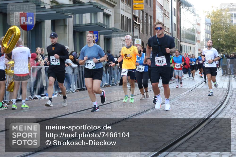 06.10.2024 - 19. swb-Marathon Bremen Strokosch-Dieckow http://msf.ph/oto/7466104 06.10.2024 13:55:19 Laufen 289, 449, 854, 877, 942, 945, 1264, 1521, 2057, 2108, 2121, 2131, 2168, 2517, 2580, 2598, 2700, 3081, 3175, 3322, 3730, 3743, 4230, 4247, 4401, 4402, 5148, 5257, 5313, 5556, 5849, 6074, 6558 meine-sportfotos.de