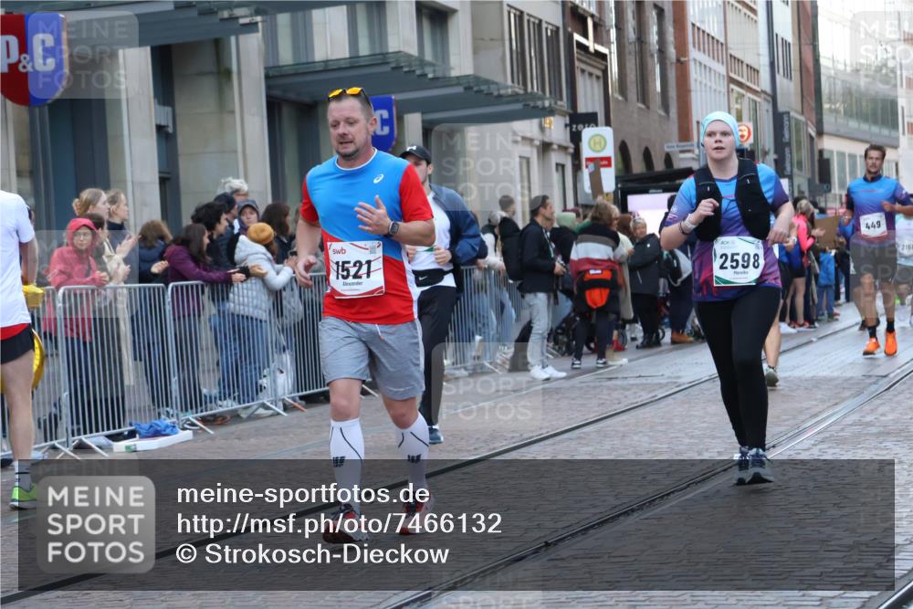 06.10.2024 - 19. swb-Marathon Bremen Strokosch-Dieckow http://msf.ph/oto/7466132 06.10.2024 13:55:25 Laufen 289, 449, 582, 854, 877, 942, 945, 1004, 1051, 1199, 1264, 1329, 1521, 2057, 2108, 2131, 2140, 2168, 2517, 2580, 2598, 3175, 3224, 3322, 3743, 4247, 4401, 4402, 4697, 5148, 5257, 5313, 5556, 5849, 5866, 6074 meine-sportfotos.de