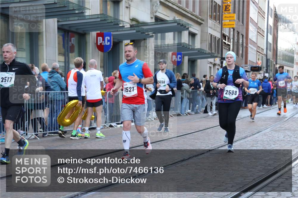 06.10.2024 - 19. swb-Marathon Bremen Strokosch-Dieckow http://msf.ph/oto/7466136 06.10.2024 13:55:26 Laufen 289, 449, 582, 854, 877, 942, 945, 1004, 1051, 1199, 1264, 1329, 1521, 2057, 2108, 2131, 2140, 2168, 2517, 2580, 2598, 3175, 3224, 3322, 3743, 4247, 4401, 4402, 4697, 5148, 5257, 5313, 5556, 5849, 5866, 6074 meine-sportfotos.de