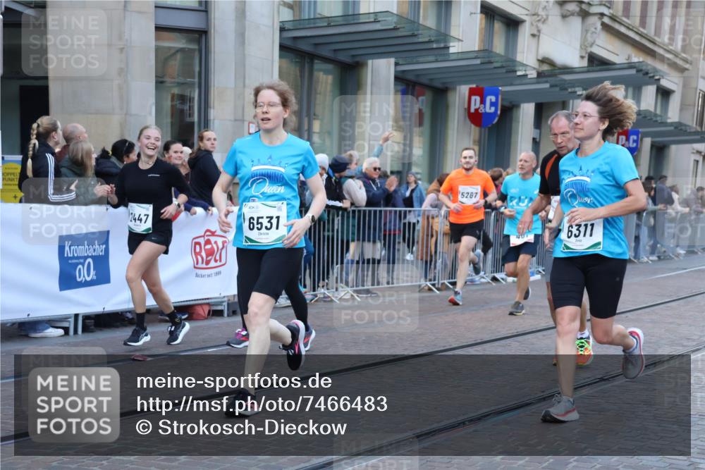 06.10.2024 - 19. swb-Marathon Bremen Strokosch-Dieckow http://msf.ph/oto/7466483 06.10.2024 13:56:55 Laufen 168, 461, 1176, 1443, 1444, 1508, 2230, 2447, 2853, 3035, 3048, 3498, 3565, 3608, 3966, 4527, 4701, 4737, 5267, 5973, 6005, 6311, 6531, 6869 meine-sportfotos.de