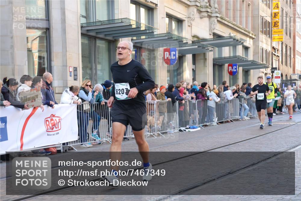 06.10.2024 - 19. swb-Marathon Bremen Strokosch-Dieckow http://msf.ph/oto/7467349 06.10.2024 13:59:19 Laufen 80, 116, 507, 811, 911, 1061, 1386, 1395, 2068, 2327, 2434, 2919, 3034, 3075, 3088, 3119, 3161, 3276, 3481, 3919, 4616, 4816, 4913, 4937, 5064, 5125, 5495, 5741, 5776, 5787, 5968, 6177, 6193, 6203, 6669, 6790, 6898 meine-sportfotos.de