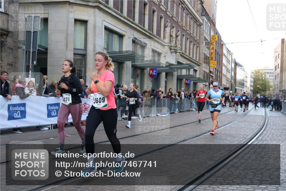 06.10.2024 - 19. swb-Marathon Bremen Strokosch-Dieckow http://msf.ph/oto/7467741 06.10.2024 14:00:15 Laufen 1175, 1486, 2448, 2789, 2959, 3101, 3332, 3355, 3554, 3609, 3811, 3812, 4014, 4273, 4274, 4650, 5347, 5354, 6282, 6671 meine-sportfotos.de