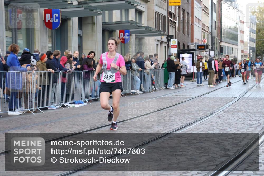 06.10.2024 - 19. swb-Marathon Bremen Strokosch-Dieckow http://msf.ph/oto/7467803 06.10.2024 14:00:29 Laufen 719, 765, 2047, 2789, 3312, 3332, 3355, 3695, 3749, 4014, 4060, 4273, 4274, 4627, 4650, 5347, 5417 meine-sportfotos.de