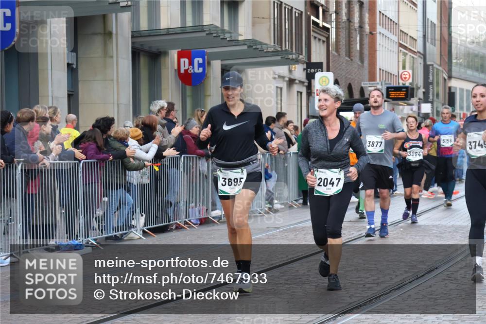 06.10.2024 - 19. swb-Marathon Bremen Strokosch-Dieckow http://msf.ph/oto/7467933 06.10.2024 14:00:53 Laufen 719, 765, 832, 1166, 2047, 2056, 2717, 2760, 2789, 3085, 3094, 3309, 3310, 3312, 3695, 3749, 3831, 3835, 3877, 4060, 4627, 4650, 5417, 6156, 6168, 6455, 6640 meine-sportfotos.de