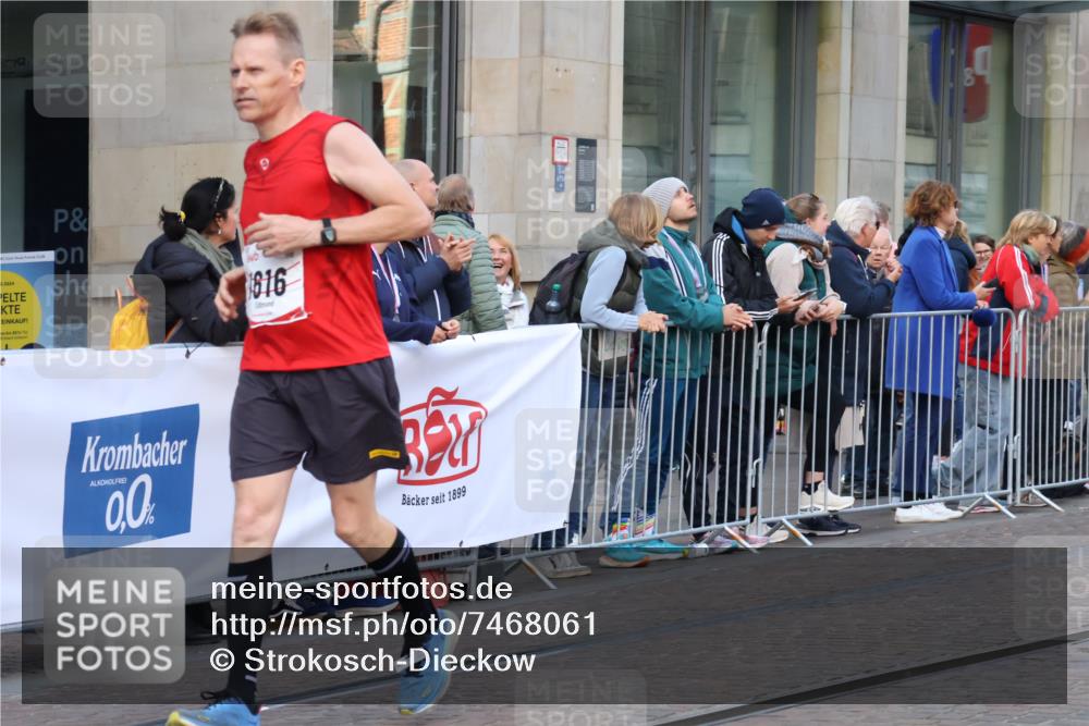 06.10.2024 - 19. swb-Marathon Bremen Strokosch-Dieckow http://msf.ph/oto/7468061 06.10.2024 14:01:30 Laufen 1205, 1616, 2027, 2054, 2570, 2588, 2717, 3085, 3659, 3831, 4086, 4320, 4341, 4343, 4483, 4746, 4825, 5003, 5563, 5778, 6178, 6267, 6291, 6326, 6530, 6977 meine-sportfotos.de