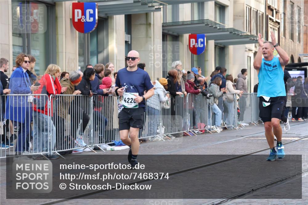 06.10.2024 - 19. swb-Marathon Bremen Strokosch-Dieckow http://msf.ph/oto/7468374 06.10.2024 14:02:27 Laufen 119, 152, 167, 516, 820, 844, 1610, 2004, 2229, 2357, 2362, 3002, 3009, 3233, 3234, 3419, 3562, 3627, 4020, 4199, 4220, 4326, 4925, 4949, 5008, 5178, 5274, 5405, 5484, 5586, 5597, 5826, 6253, 6279, 6321, 6474 meine-sportfotos.de