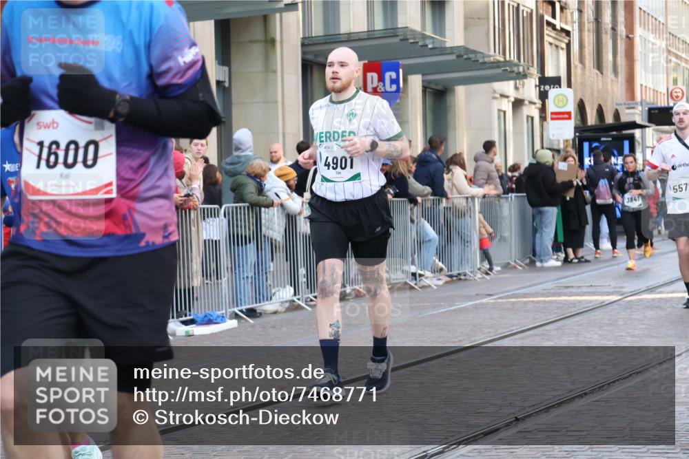 06.10.2024 - 19. swb-Marathon Bremen Strokosch-Dieckow http://msf.ph/oto/7468771 06.10.2024 14:03:17 Laufen 196, 961, 1180, 1213, 1600, 1636, 2186, 2506, 2508, 2896, 3025, 3134, 3841, 3864, 4006, 4132, 4250, 4287, 4639, 4901, 4959, 5046, 5089, 5269, 5479, 5579, 6645 meine-sportfotos.de