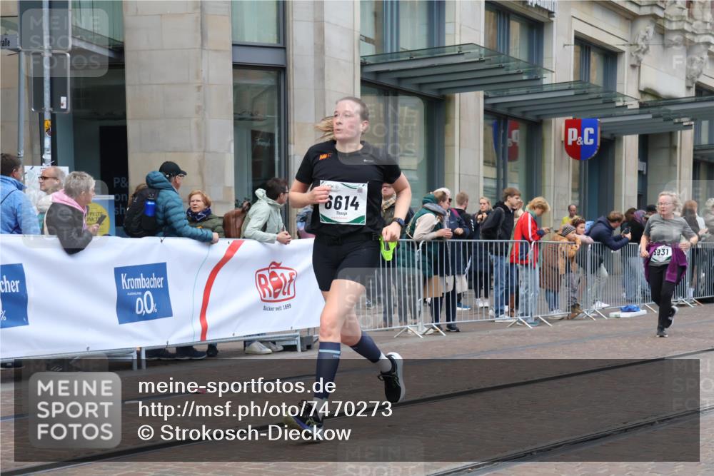 06.10.2024 - 19. swb-Marathon Bremen Strokosch-Dieckow http://msf.ph/oto/7470273 06.10.2024 14:10:28 Laufen 455, 463, 787, 845, 1458, 2211, 4139, 4323, 4537, 4963, 5102, 5194, 5711, 5931, 5936, 6614 meine-sportfotos.de
