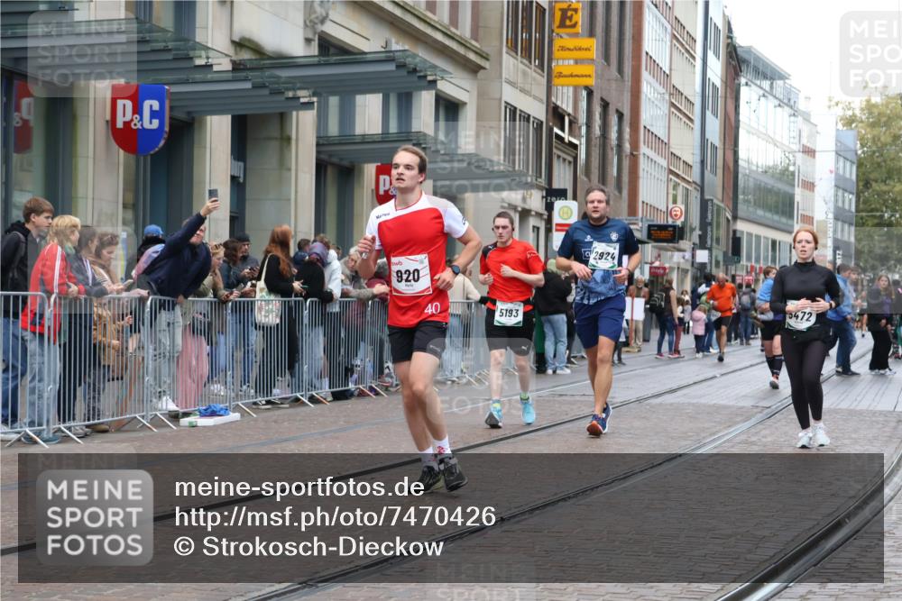 06.10.2024 - 19. swb-Marathon Bremen Strokosch-Dieckow http://msf.ph/oto/7470426 06.10.2024 14:11:24 Laufen 920, 1489, 1537, 2545, 2905, 2924, 3176, 3177, 3387, 4450, 5103, 5163, 5193, 5472, 5900, 6138 meine-sportfotos.de