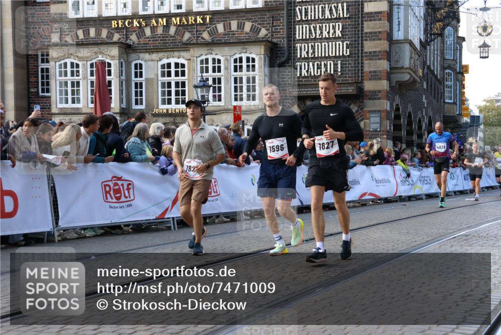 06.10.2024 - 19. swb-Marathon Bremen Strokosch-Dieckow http://msf.ph/oto/7471009 06.10.2024 13:54:38 Ziel 1596, 1627, 1628, 2101, 2194, 2916, 2986, 3272, 3308, 3413, 3971, 4629, 4632, 5150, 5353, 5942, 5943, 6165, 6999 meine-sportfotos.de