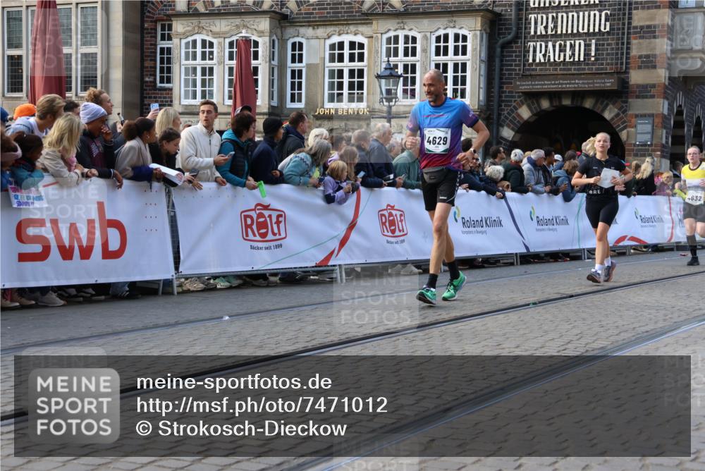 06.10.2024 - 19. swb-Marathon Bremen Strokosch-Dieckow http://msf.ph/oto/7471012 06.10.2024 13:54:42 Ziel 1596, 1627, 1628, 2101, 2194, 2916, 2986, 3040, 3272, 3308, 3971, 4629, 4632, 5353, 6165 meine-sportfotos.de