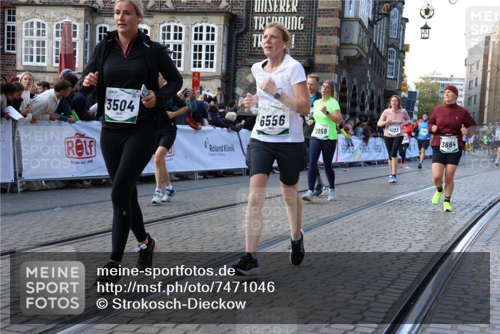 06.10.2024 - 19. swb-Marathon Bremen Strokosch-Dieckow http://msf.ph/oto/7471046 06.10.2024 13:55:10 Ziel 424, 643, 2059, 2232, 2275, 2714, 2715, 3010, 3081, 3204, 3504, 3541, 3551, 3575, 3664, 3761, 3823, 3987, 4123, 4383, 4750, 5344, 5418, 5535, 6556, 6558, 6887 meine-sportfotos.de