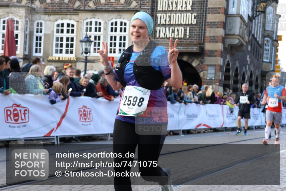 06.10.2024 - 19. swb-Marathon Bremen Strokosch-Dieckow http://msf.ph/oto/7471075 06.10.2024 13:55:42 Ziel 289, 449, 877, 942, 1264, 1521, 2057, 2108, 2168, 2517, 2580, 2598, 3175, 3322, 4401, 4402, 5148, 5257, 5556, 5849, 6074 meine-sportfotos.de