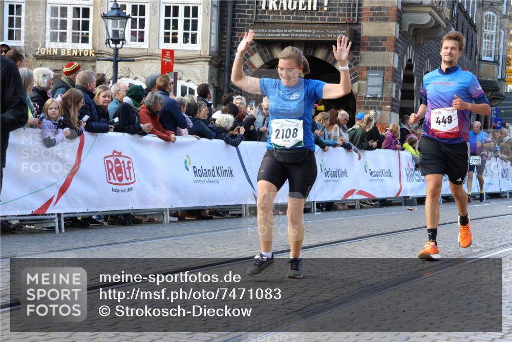 06.10.2024 - 19. swb-Marathon Bremen Strokosch-Dieckow http://msf.ph/oto/7471083 06.10.2024 13:55:48 Ziel 289, 449, 854, 945, 1521, 2108, 2131, 2168, 2517, 2580, 3175, 3322, 4247, 4401, 4402, 5556, 5849, 6074 meine-sportfotos.de