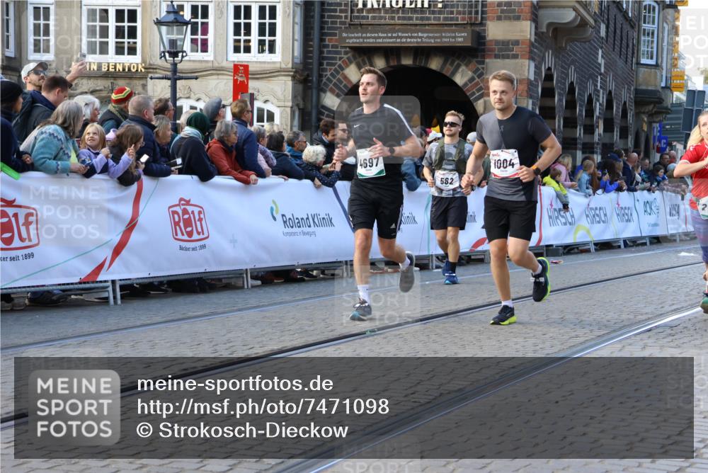 06.10.2024 - 19. swb-Marathon Bremen Strokosch-Dieckow http://msf.ph/oto/7471098 06.10.2024 13:56:05 Ziel 573, 582, 854, 945, 1004, 1051, 1177, 1199, 1253, 1329, 2131, 2140, 3090, 3224, 4310, 4697, 5866, 5948 meine-sportfotos.de