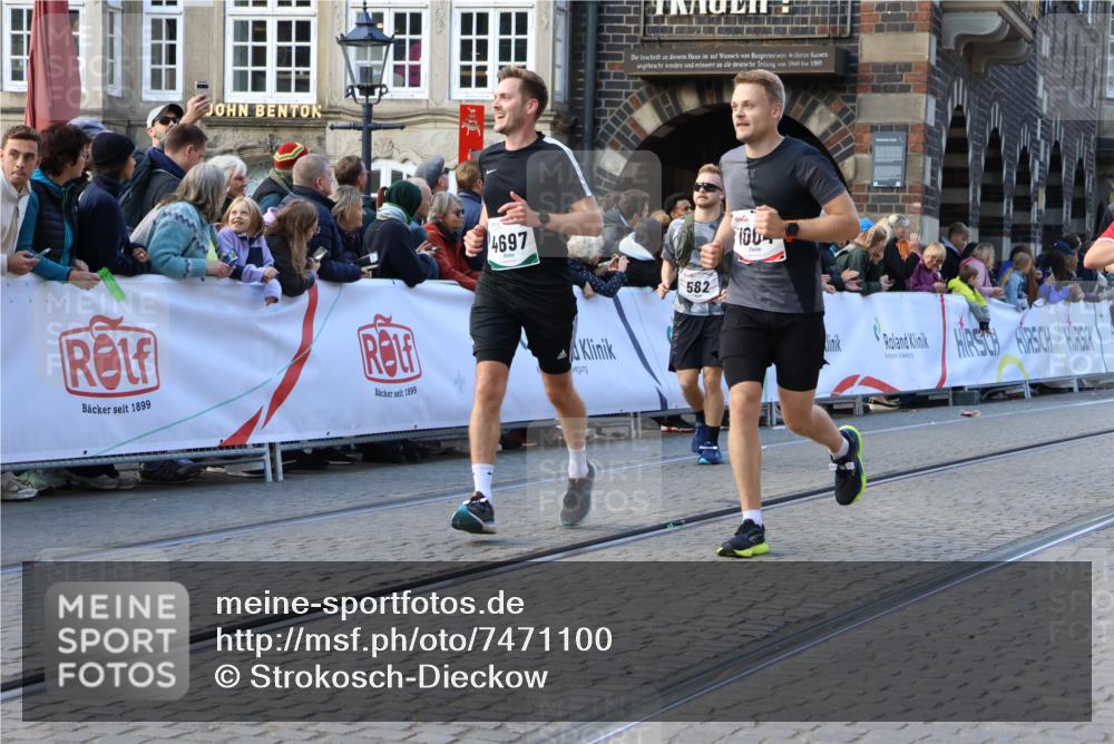 06.10.2024 - 19. swb-Marathon Bremen Strokosch-Dieckow http://msf.ph/oto/7471100 06.10.2024 13:56:06 Ziel 573, 582, 854, 1004, 1051, 1177, 1199, 1253, 1329, 2131, 2140, 3090, 3224, 4310, 4697, 5866, 5948 meine-sportfotos.de