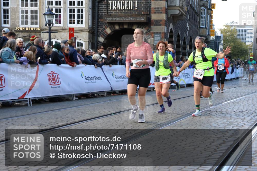 06.10.2024 - 19. swb-Marathon Bremen Strokosch-Dieckow http://msf.ph/oto/7471108 06.10.2024 13:56:10 Ziel 573, 582, 1004, 1051, 1177, 1199, 1253, 1329, 2140, 2721, 3090, 3224, 4310, 4697, 5866, 5948 meine-sportfotos.de
