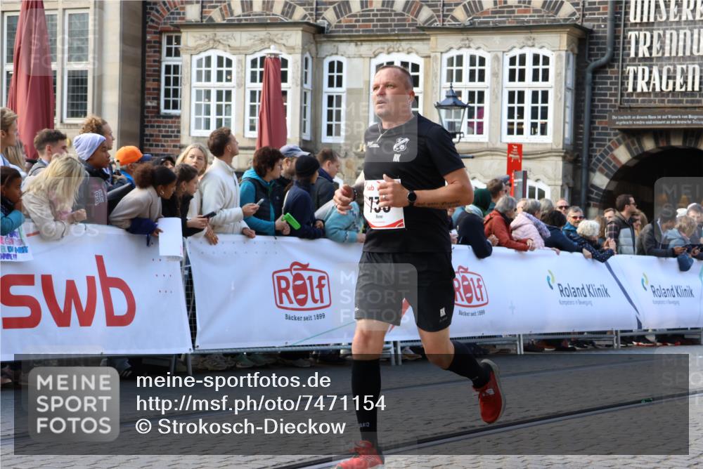 06.10.2024 - 19. swb-Marathon Bremen Strokosch-Dieckow http://msf.ph/oto/7471154 06.10.2024 13:56:51 Ziel 611, 733, 1119, 1176, 2173, 4527, 5413, 6159 meine-sportfotos.de