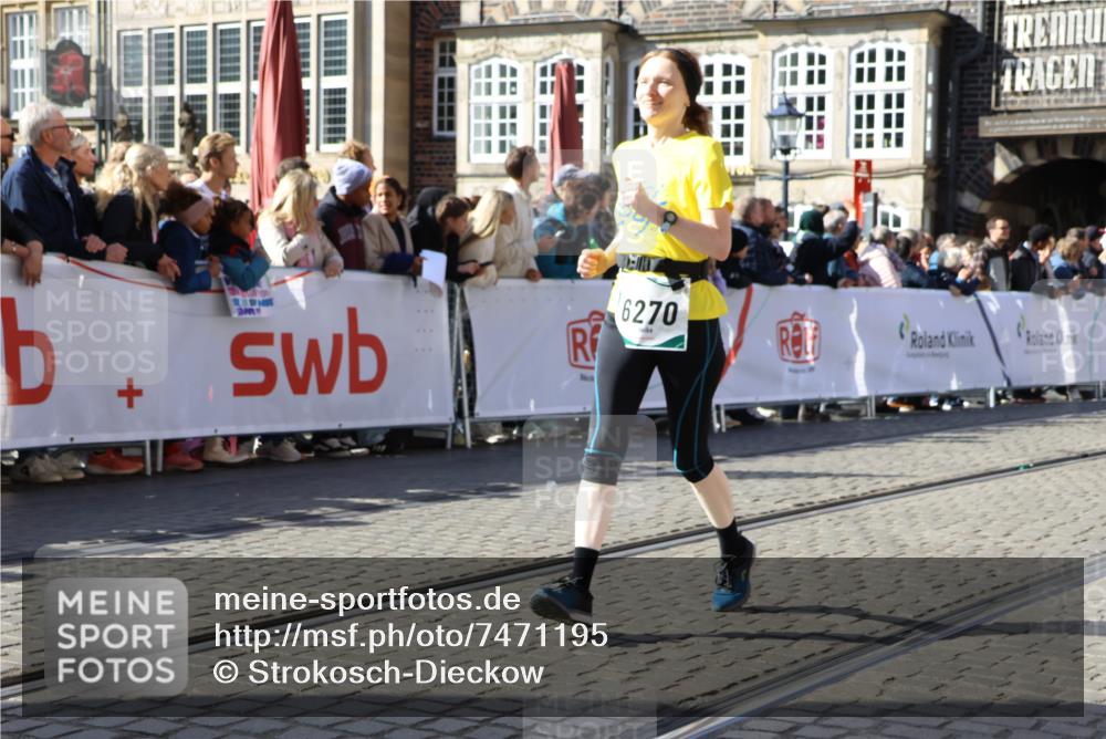 06.10.2024 - 19. swb-Marathon Bremen Strokosch-Dieckow http://msf.ph/oto/7471195 06.10.2024 13:57:59 Ziel 242, 1428, 1572, 2413, 2451, 2452, 2897, 3043, 3552, 3840, 4011, 4028, 4896, 5358, 5539, 5934, 5949, 6270, 6447 meine-sportfotos.de