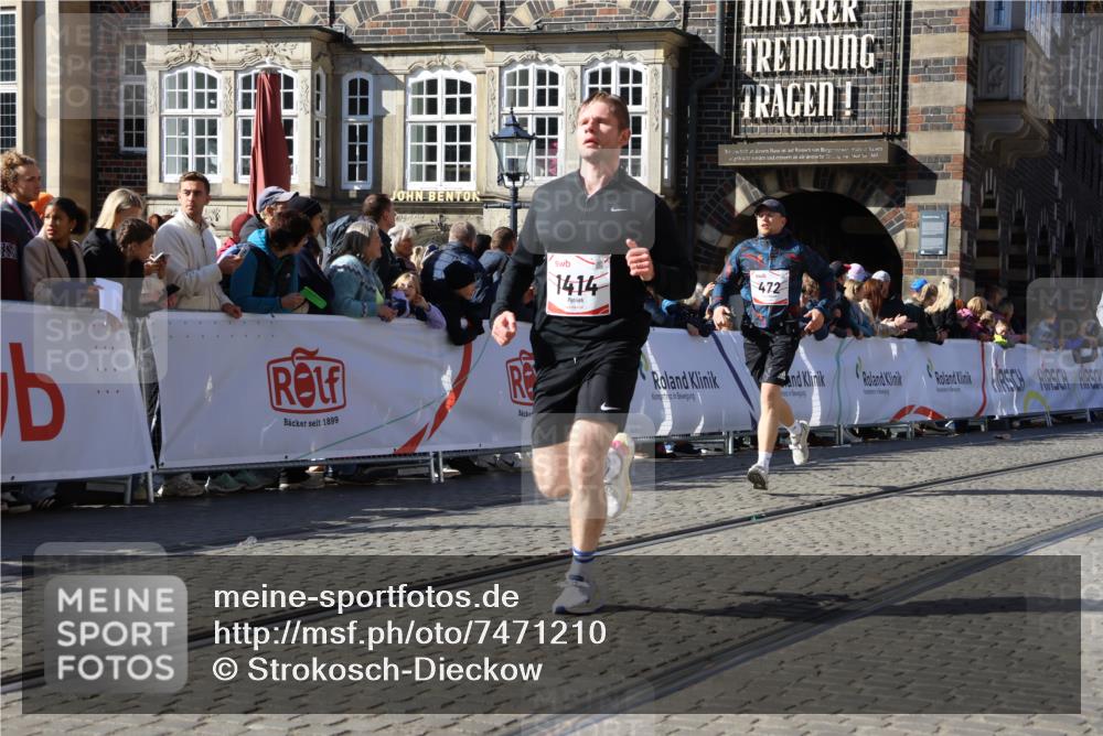 06.10.2024 - 19. swb-Marathon Bremen Strokosch-Dieckow http://msf.ph/oto/7471210 06.10.2024 13:58:20 Ziel 351, 472, 1414, 2374, 2440, 3489, 4840, 5758, 6447, 6749 meine-sportfotos.de
