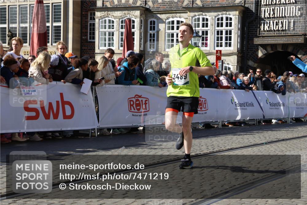 06.10.2024 - 19. swb-Marathon Bremen Strokosch-Dieckow http://msf.ph/oto/7471219 06.10.2024 13:58:26 Ziel 305, 351, 1629, 2374, 2440, 3489, 3634, 4748, 4840, 5637, 5758, 6749 meine-sportfotos.de