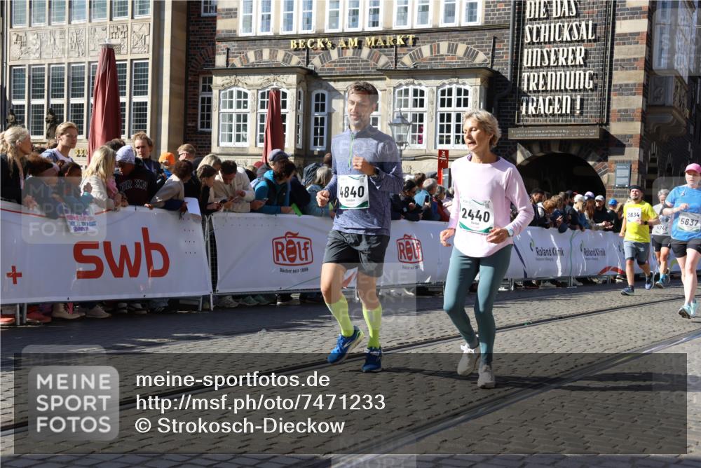06.10.2024 - 19. swb-Marathon Bremen Strokosch-Dieckow http://msf.ph/oto/7471233 06.10.2024 13:58:35 Ziel 305, 351, 993, 1115, 1328, 1629, 2374, 2440, 3634, 3807, 4748, 4840, 5637 meine-sportfotos.de