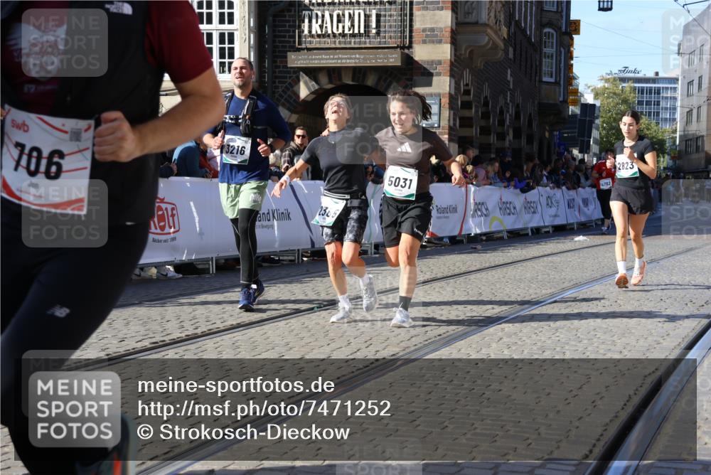 06.10.2024 - 19. swb-Marathon Bremen Strokosch-Dieckow http://msf.ph/oto/7471252 06.10.2024 13:59:09 Ziel 188, 706, 2365, 2641, 2823, 3216, 3808, 3809, 4423, 4762, 5031, 5476, 6554 meine-sportfotos.de