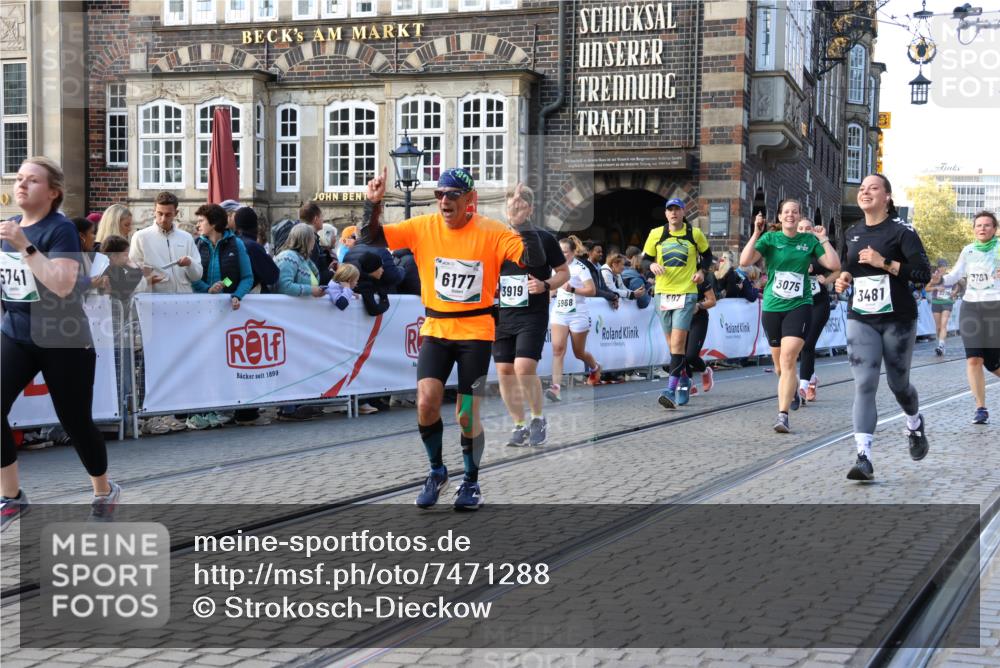 06.10.2024 - 19. swb-Marathon Bremen Strokosch-Dieckow http://msf.ph/oto/7471288 06.10.2024 13:59:40 Ziel 116, 507, 1395, 2327, 3034, 3075, 3161, 3276, 3481, 3919, 4816, 4937, 5125, 5495, 5741, 5776, 5968, 6177, 6193, 6898 meine-sportfotos.de