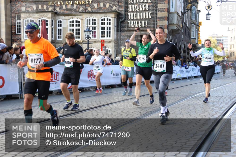 06.10.2024 - 19. swb-Marathon Bremen Strokosch-Dieckow http://msf.ph/oto/7471290 06.10.2024 13:59:41 Ziel 116, 507, 1395, 2327, 3034, 3075, 3161, 3276, 3481, 3919, 4816, 4937, 5125, 5495, 5741, 5776, 5968, 6177, 6193, 6898 meine-sportfotos.de