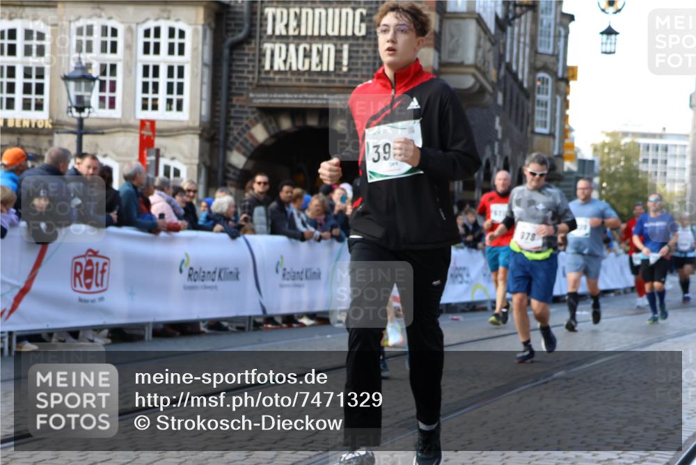 06.10.2024 - 19. swb-Marathon Bremen Strokosch-Dieckow http://msf.ph/oto/7471329 06.10.2024 14:00:14 Ziel 691, 978, 1175, 1486, 2448, 2998, 3101, 3554, 3609, 3618, 3811, 3812, 3992, 5309, 5310, 5354, 6282 meine-sportfotos.de
