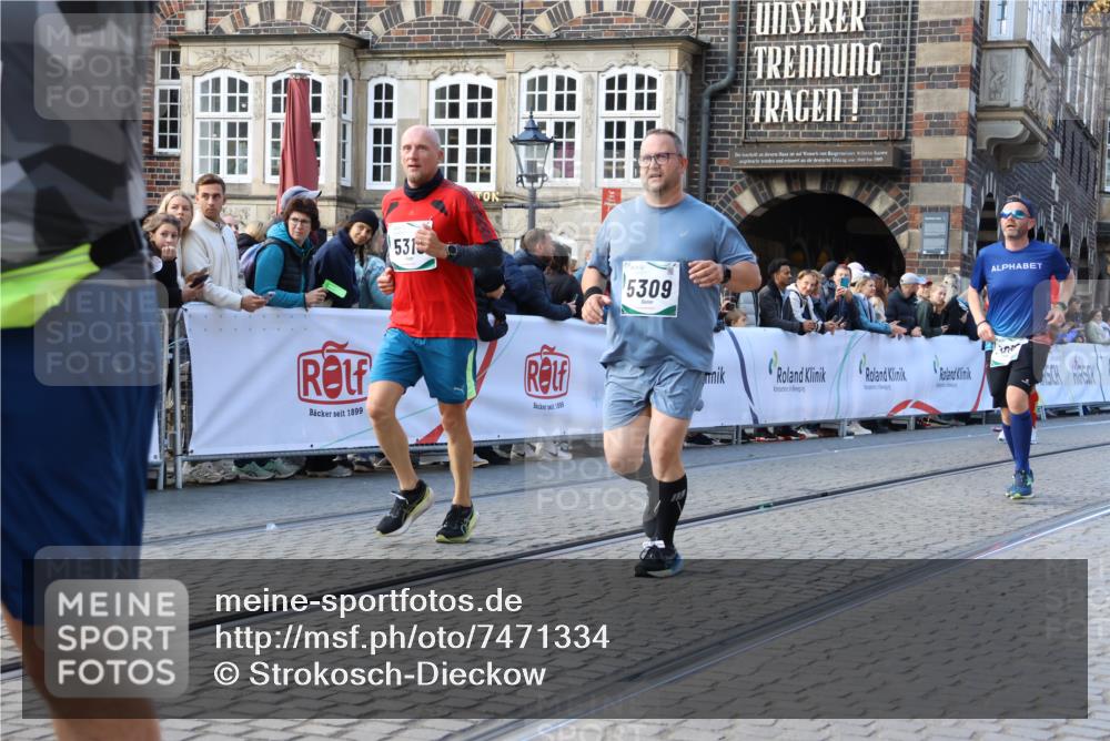 06.10.2024 - 19. swb-Marathon Bremen Strokosch-Dieckow http://msf.ph/oto/7471334 06.10.2024 14:00:18 Ziel 691, 978, 1175, 1486, 2448, 2959, 2998, 3101, 3554, 3609, 3618, 3811, 3812, 3992, 5309, 5310, 5354, 6282, 6671 meine-sportfotos.de