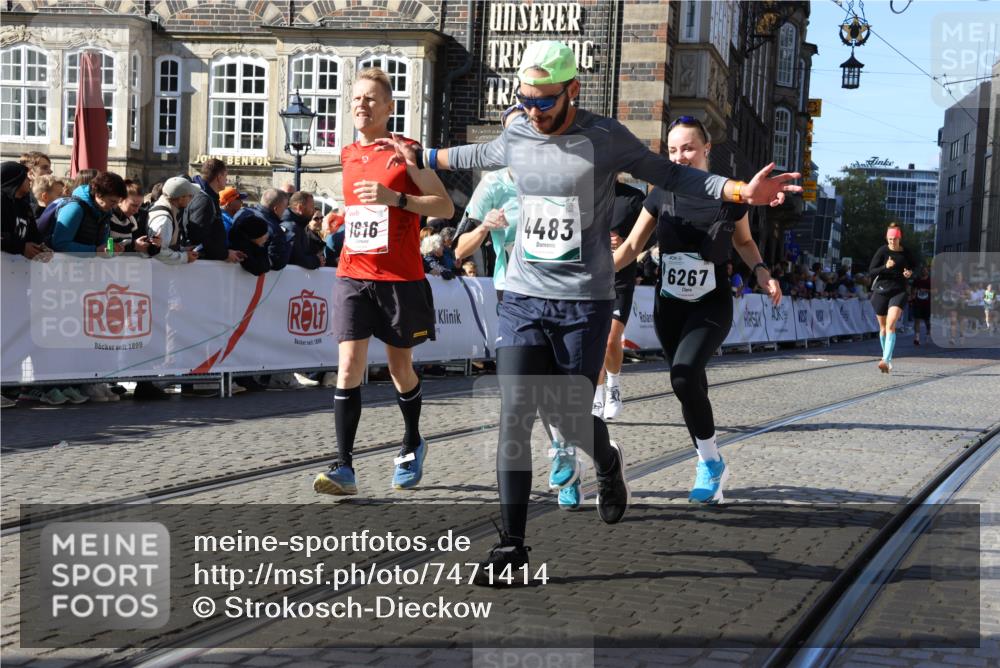 06.10.2024 - 19. swb-Marathon Bremen Strokosch-Dieckow http://msf.ph/oto/7471414 06.10.2024 14:01:48 Ziel 1205, 1616, 2054, 2570, 3659, 4320, 4483, 4825, 5003, 6178, 6267, 6326, 6977 meine-sportfotos.de