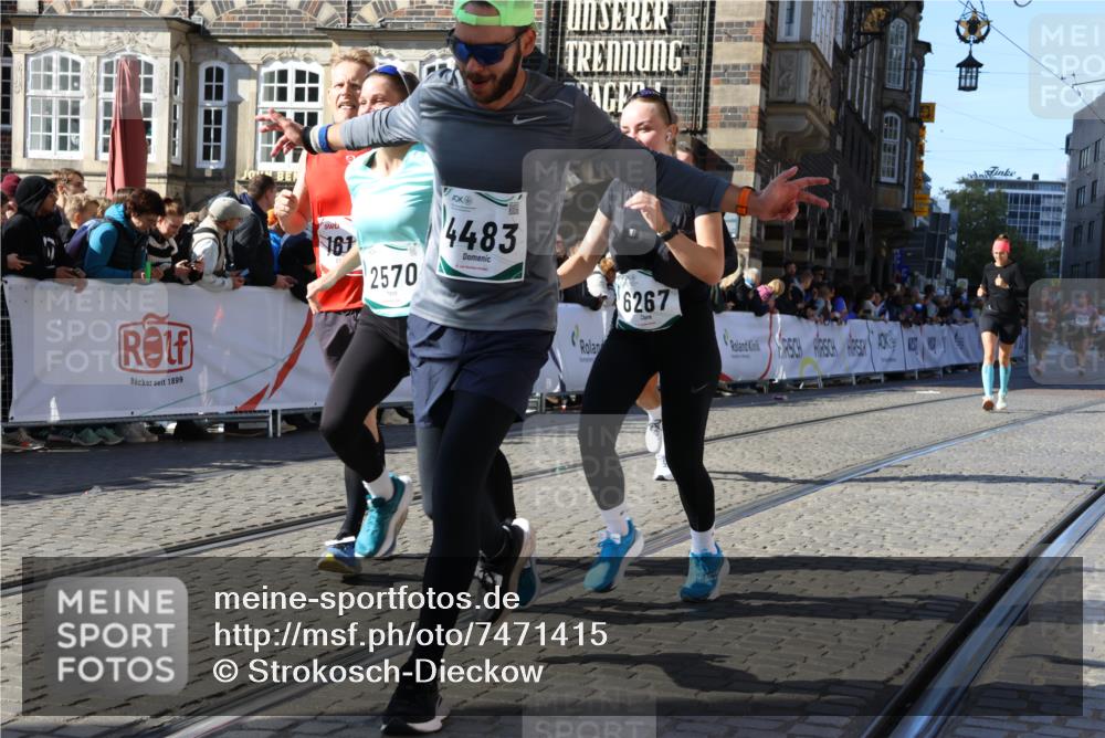 06.10.2024 - 19. swb-Marathon Bremen Strokosch-Dieckow http://msf.ph/oto/7471415 06.10.2024 14:01:49 Ziel 1205, 1616, 2054, 2570, 3659, 4320, 4483, 4825, 5003, 6178, 6267, 6326, 6977 meine-sportfotos.de