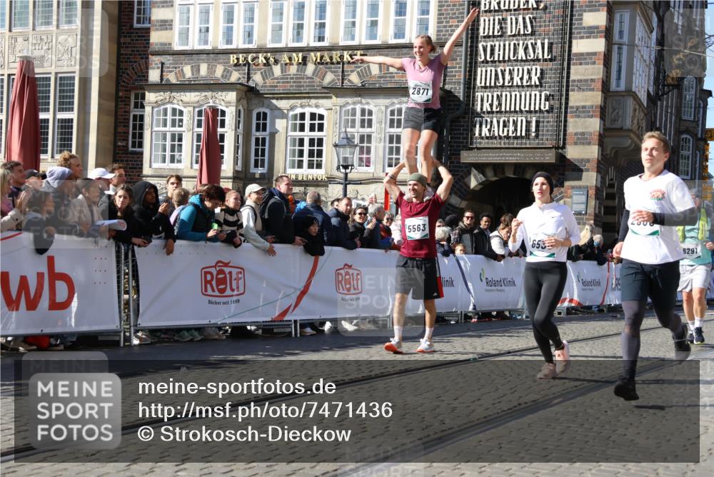 06.10.2024 - 19. swb-Marathon Bremen Strokosch-Dieckow http://msf.ph/oto/7471436 06.10.2024 14:02:06 Ziel 311, 974, 1340, 2027, 2054, 2588, 3742, 4086, 4320, 4341, 4343, 4746, 5563, 5778, 6291, 6326, 6530 meine-sportfotos.de