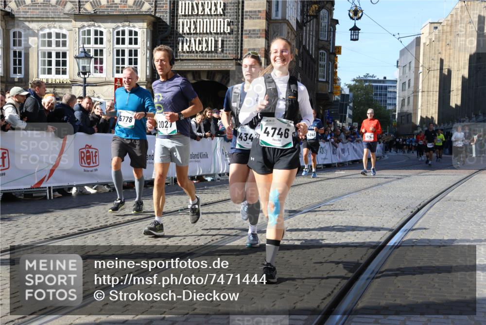 06.10.2024 - 19. swb-Marathon Bremen Strokosch-Dieckow http://msf.ph/oto/7471444 06.10.2024 14:02:11 Ziel 311, 974, 1340, 2027, 2588, 3742, 4086, 4341, 4343, 4385, 4746, 5010, 5563, 5778, 5841, 5980, 6291, 6530 meine-sportfotos.de