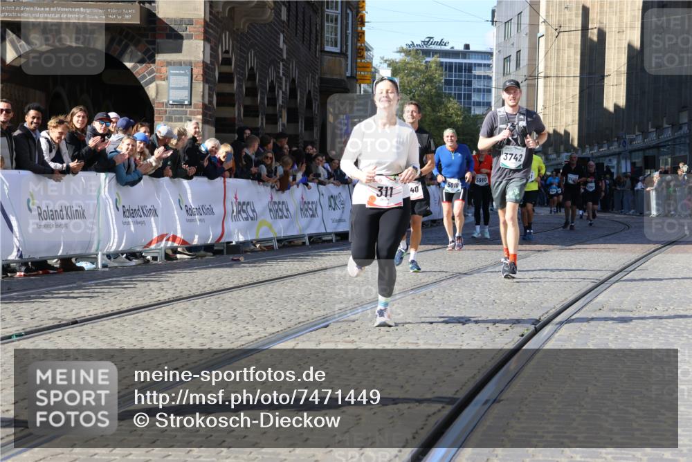 06.10.2024 - 19. swb-Marathon Bremen Strokosch-Dieckow http://msf.ph/oto/7471449 06.10.2024 14:02:17 Ziel 311, 974, 1340, 2027, 3513, 3742, 4341, 4385, 4390, 5010, 5563, 5778, 5841, 5980 meine-sportfotos.de