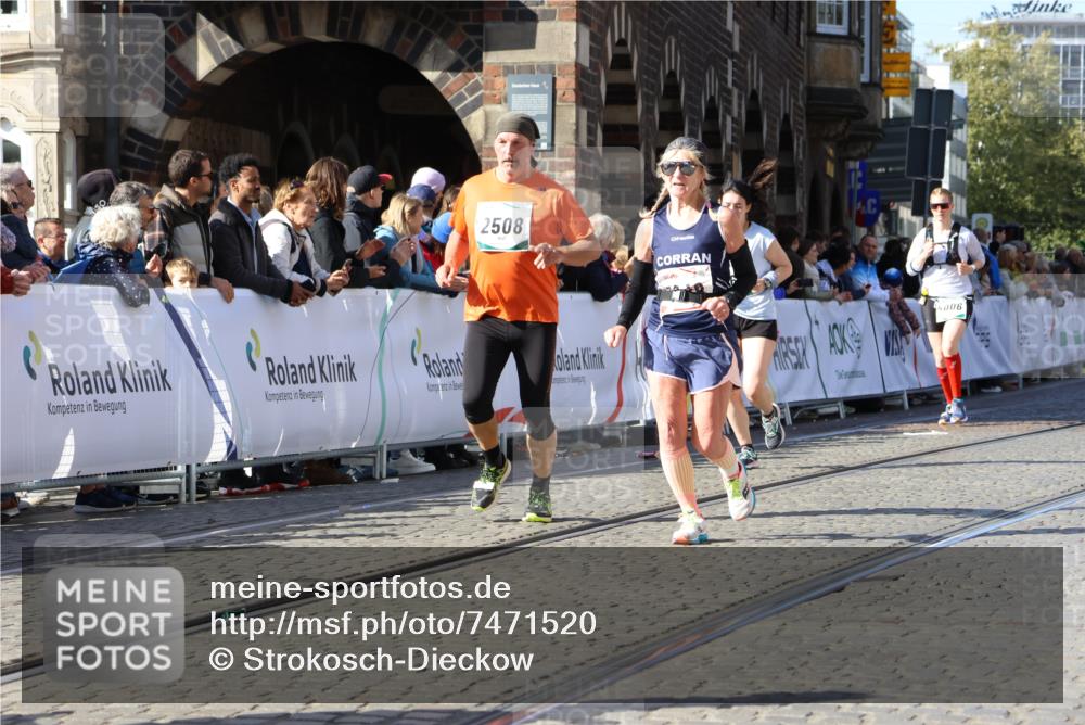 06.10.2024 - 19. swb-Marathon Bremen Strokosch-Dieckow http://msf.ph/oto/7471520 06.10.2024 14:03:22 Ziel 1180, 1600, 1636, 2394, 2506, 2508, 3669, 3864, 4006, 4132, 4901 meine-sportfotos.de