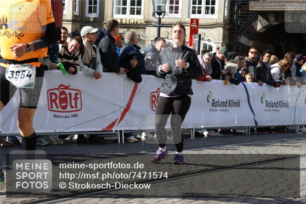 06.10.2024 - 19. swb-Marathon Bremen Strokosch-Dieckow http://msf.ph/oto/7471574 06.10.2024 14:04:22 Ziel 792, 934, 1034, 2387, 2766, 2776, 3964, 4055, 5206, 5261, 5680, 6002, 6337, 6485 meine-sportfotos.de