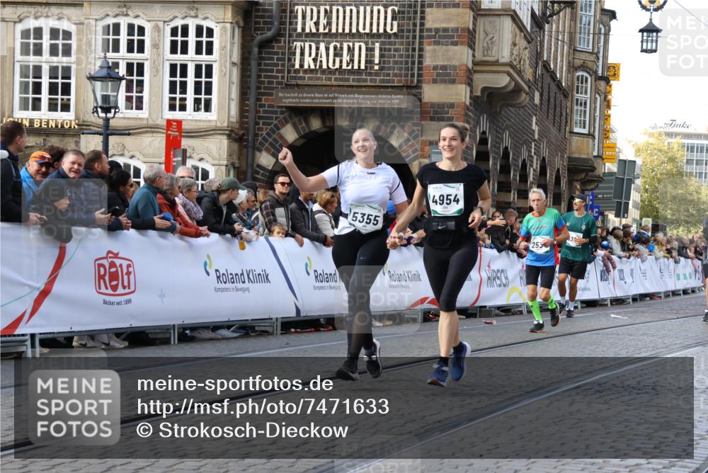 06.10.2024 - 19. swb-Marathon Bremen Strokosch-Dieckow http://msf.ph/oto/7471633 06.10.2024 14:05:10 Ziel 725, 750, 1407, 1614, 1667, 2072, 2534, 2681, 3941, 4954, 5355, 5363, 5386, 6122, 6343, 6463, 6497 meine-sportfotos.de