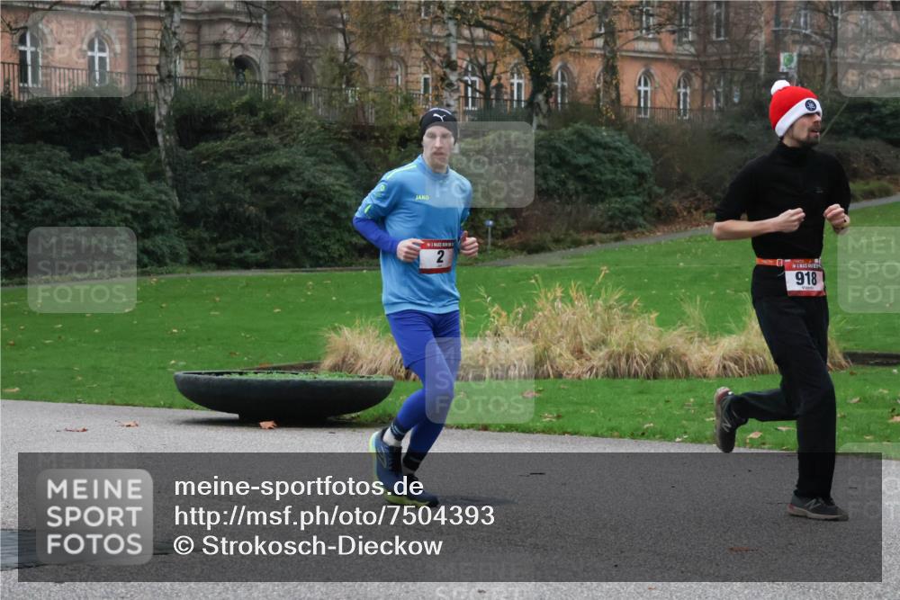08.12.2024 - St. Pauli X-Mass-Run No. 14 Strokosch-Dieckow http://msf.ph/oto/7504393 08.12.2024 09:36:57 Laufen 0, 918 meine-sportfotos.de