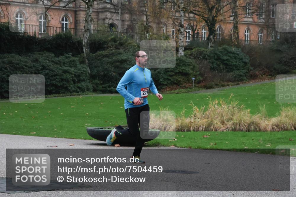 08.12.2024 - St. Pauli X-Mass-Run No. 14 Strokosch-Dieckow http://msf.ph/oto/7504459 08.12.2024 09:37:13 Laufen 274 meine-sportfotos.de