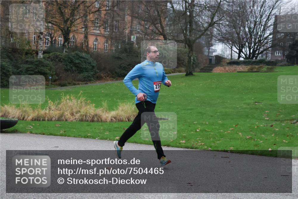 08.12.2024 - St. Pauli X-Mass-Run No. 14 Strokosch-Dieckow http://msf.ph/oto/7504465 08.12.2024 09:37:13 Laufen 274 meine-sportfotos.de