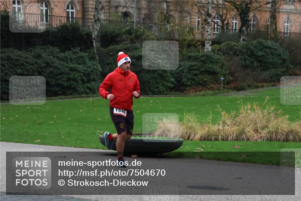 08.12.2024 - St. Pauli X-Mass-Run No. 14 Strokosch-Dieckow http://msf.ph/oto/7504670 08.12.2024 09:38:03 Laufen 1946 meine-sportfotos.de