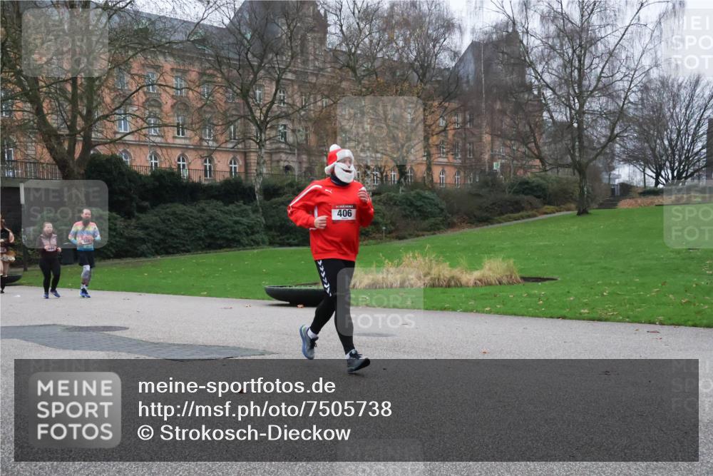 08.12.2024 - St. Pauli X-Mass-Run No. 14 Strokosch-Dieckow http://msf.ph/oto/7505738 08.12.2024 09:40:59 Laufen 406 meine-sportfotos.de