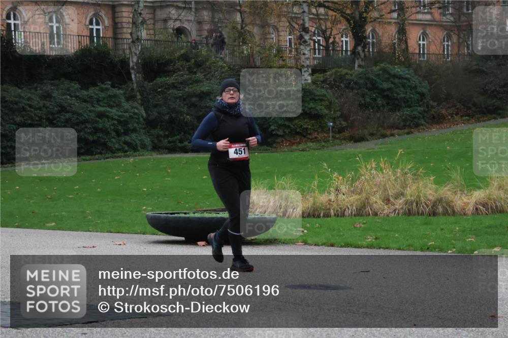 08.12.2024 - St. Pauli X-Mass-Run No. 14 Strokosch-Dieckow http://msf.ph/oto/7506196 08.12.2024 09:42:05 Laufen 451 meine-sportfotos.de