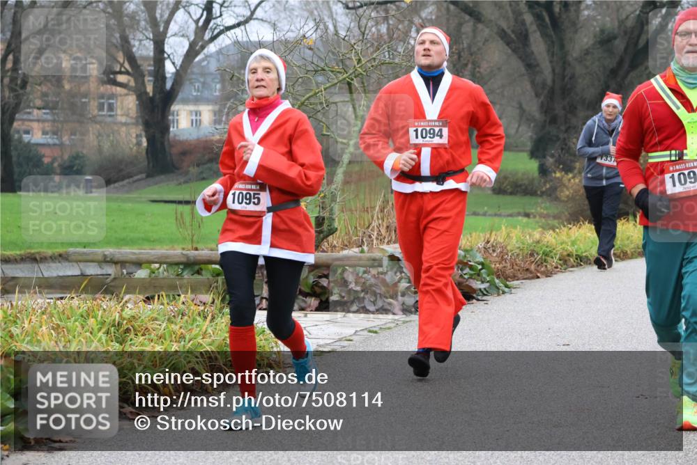 08.12.2024 - St. Pauli X-Mass-Run No. 14 Strokosch-Dieckow http://msf.ph/oto/7508114 08.12.2024 10:54:04 Laufen 14, 1095, 14, 1094, 1337, 109 meine-sportfotos.de