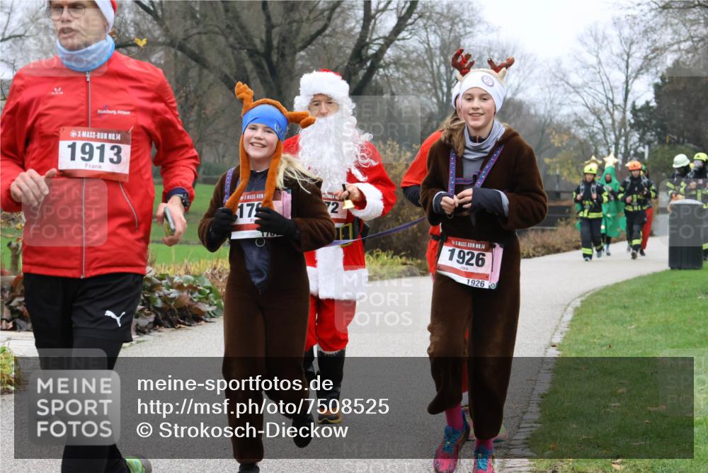08.12.2024 - St. Pauli X-Mass-Run No. 14 Strokosch-Dieckow http://msf.ph/oto/7508525 08.12.2024 10:56:18 Laufen 14, 1913, 17, 170, 2, 14, 1926, 1926 meine-sportfotos.de