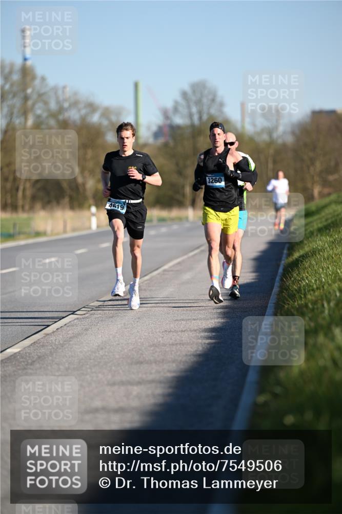 06.04.2025 - 44. Internationalen Wilhelmsburger Insellauf Dr. Thomas Lammeyer http://msf.ph/oto/7549506 06.04.2025 09:17:20 Laufen 4619, 3260 meine-sportfotos.de