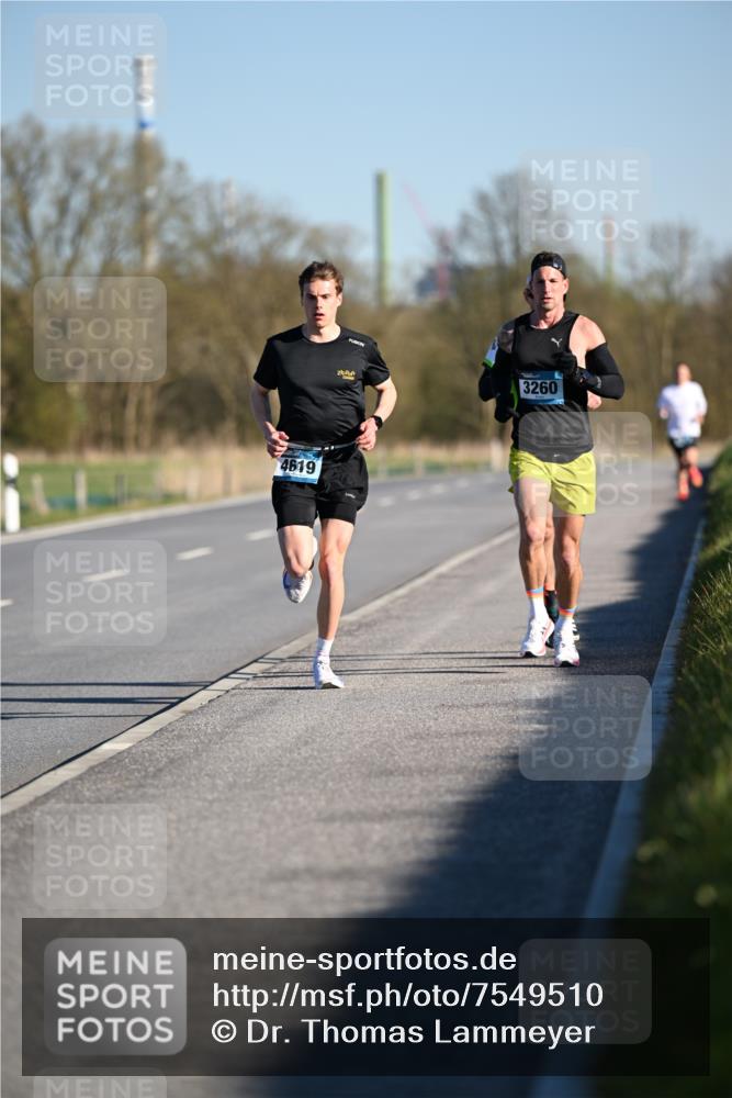 06.04.2025 - 44. Internationalen Wilhelmsburger Insellauf Dr. Thomas Lammeyer http://msf.ph/oto/7549510 06.04.2025 09:17:21 Laufen 4619, 3260 meine-sportfotos.de