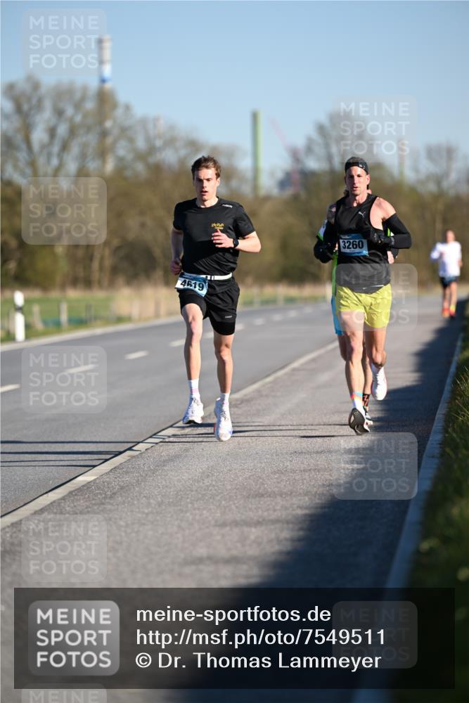 06.04.2025 - 44. Internationalen Wilhelmsburger Insellauf Dr. Thomas Lammeyer http://msf.ph/oto/7549511 06.04.2025 09:17:21 Laufen 4619, 3260 meine-sportfotos.de